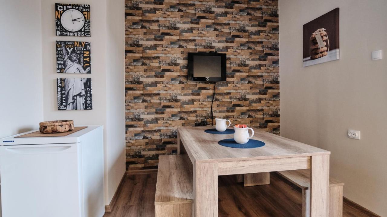 Fortress View Apartment Novi Sad Esterno foto
