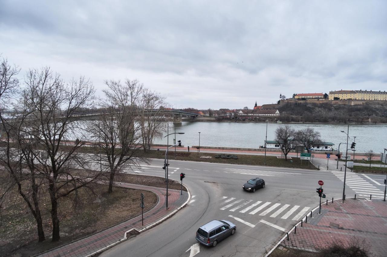 Fortress View Apartment Novi Sad Esterno foto